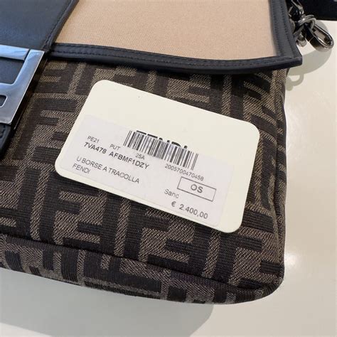 fendi baguette pelle nera|fendi tote zucca.